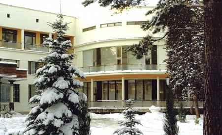 Санаторий Барвиха в сосновом бору