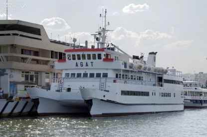 Катамаран река-море